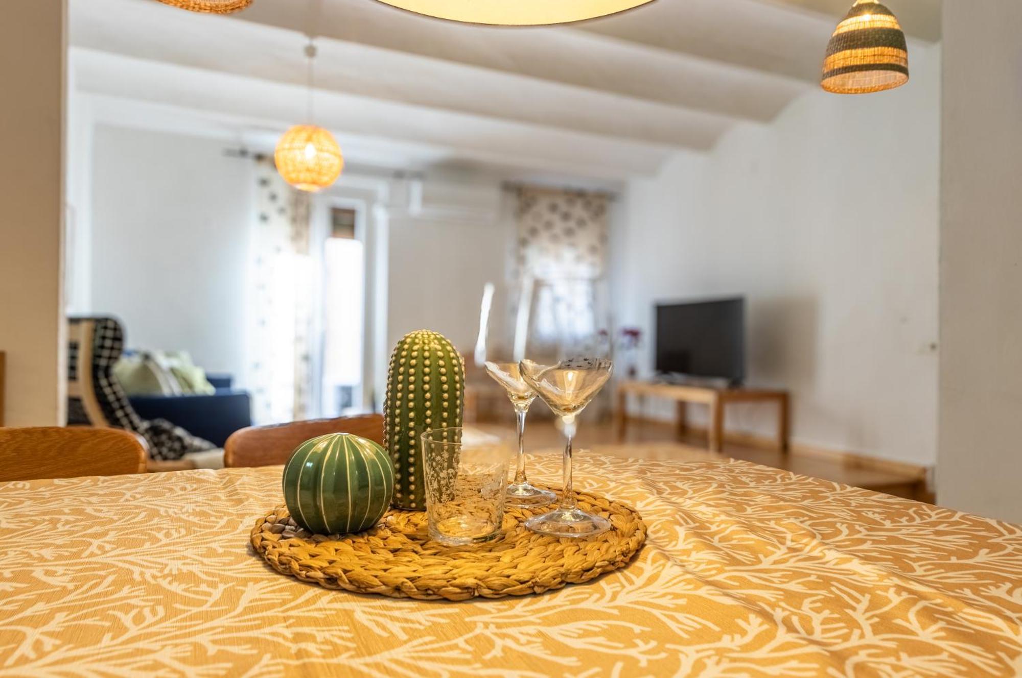 Grooovy Duplex Amb Terrassa Apartment ตาร์ราโกนา ภายนอก รูปภาพ